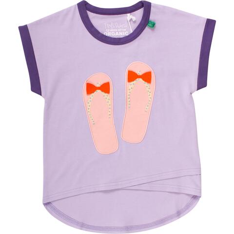 T-shirt, flip-flop baby
