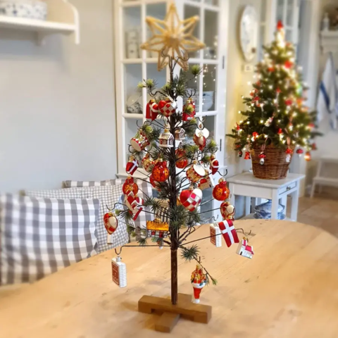 Brink Nordic, juletræ 60 cm mørk guldfarvet Brink Nordic, juletræ 60 cm mørk guldfarvet